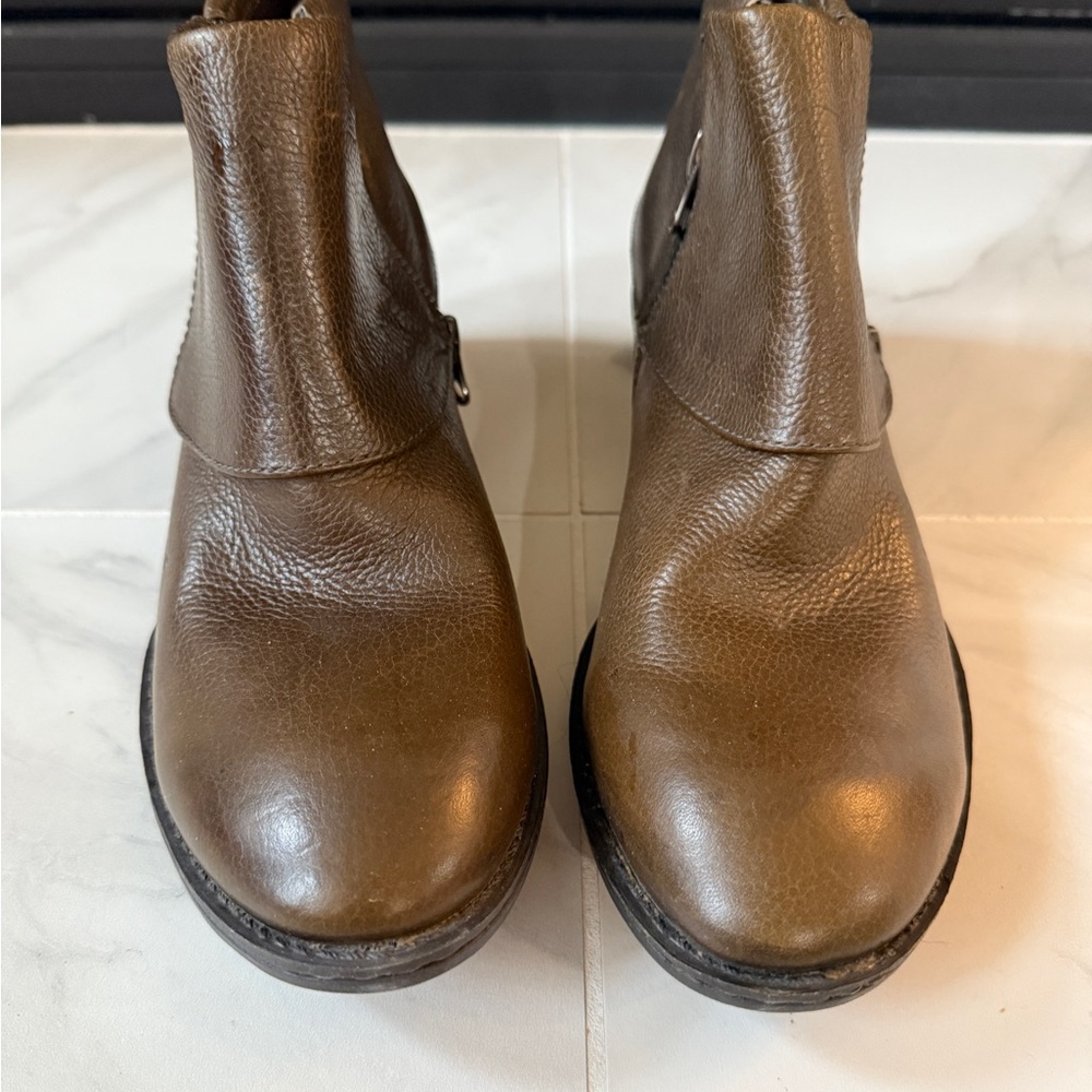 Women's Børn B.O.C. Brown Leather Autumn Boots Size 8 NWT Style C17109t